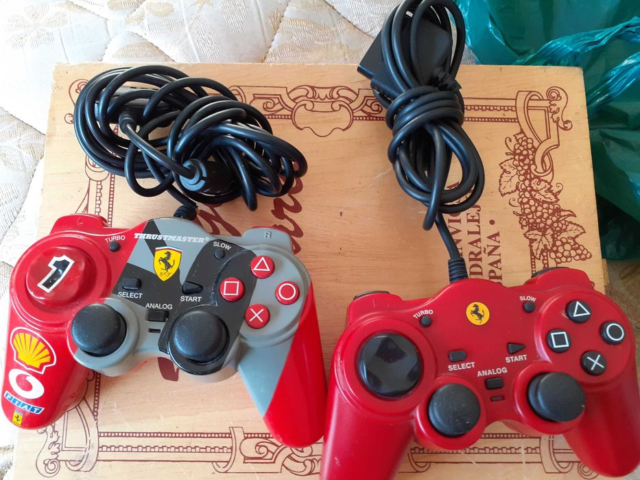 Lot de joysticuri de sony playstation