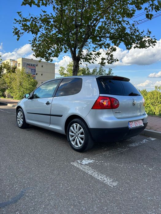 Vând Volkswagen Golf 5, 2 portiere, an 2008, 1.4 MPI, 75cp