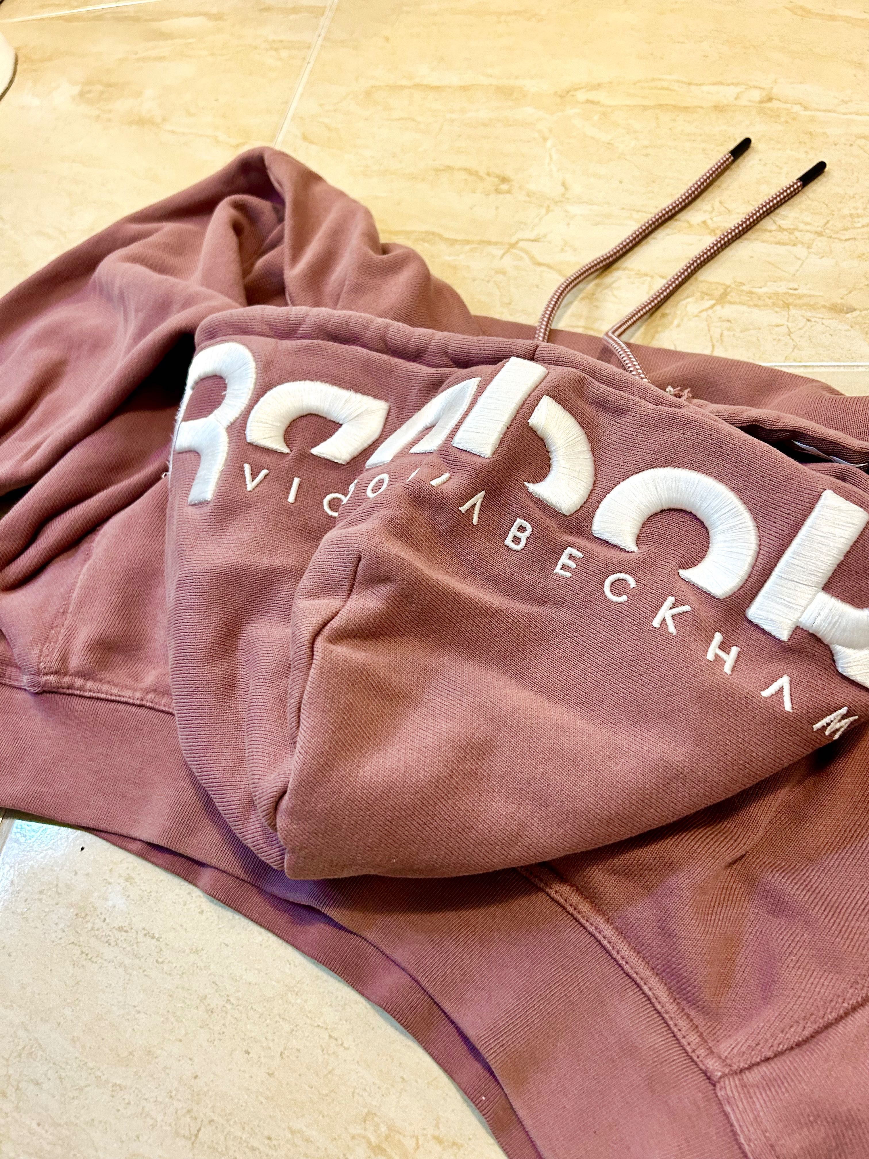 СУИТШЪР Reebok и Victoria Beckham