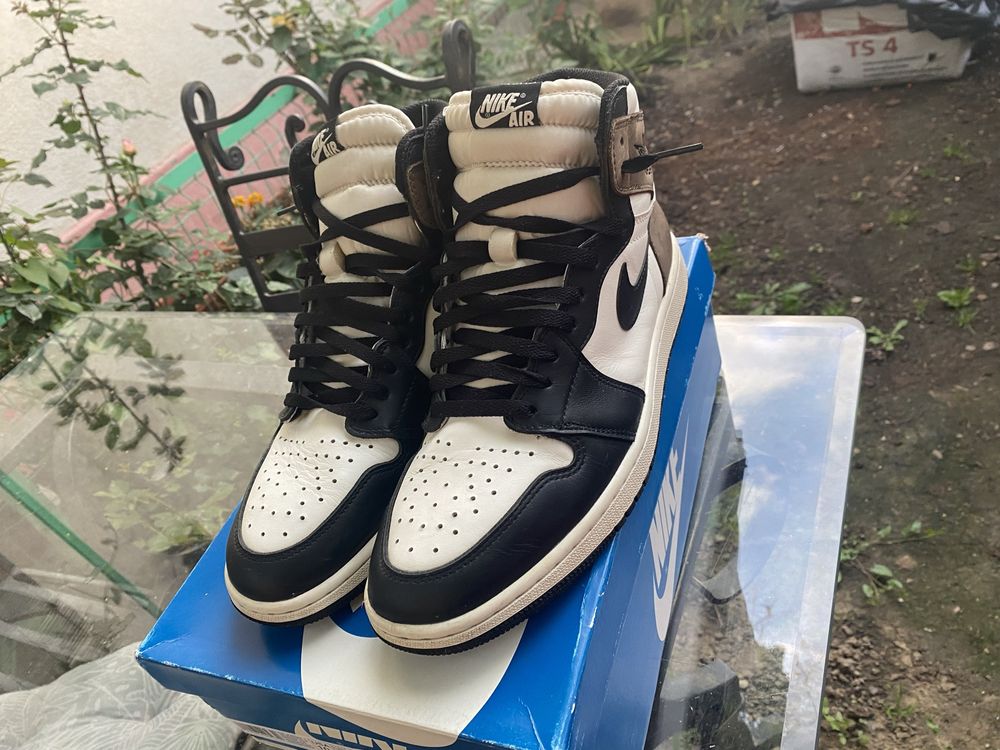 Adidasi Jordan 1 High Mocha