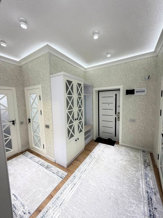 3х комнатная квартира в Новостройке с Лифтом