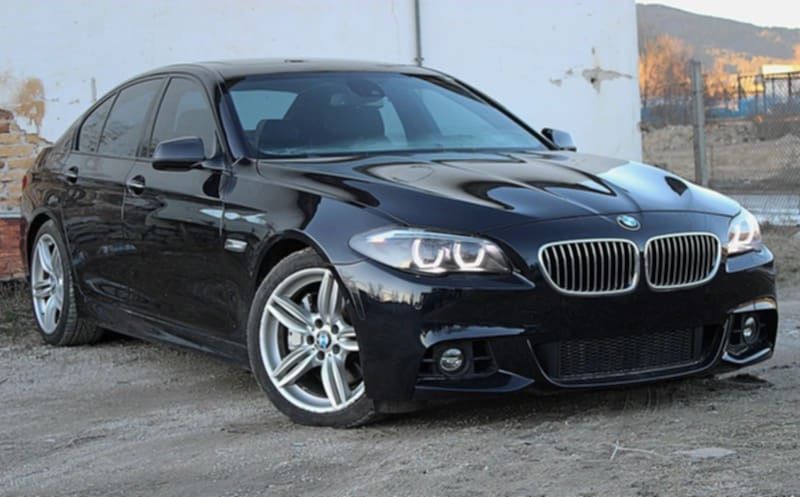 Продавам BMW 550i
