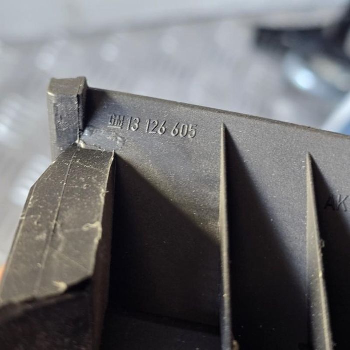 Rama display afisaj bord Opel Astra H GTC