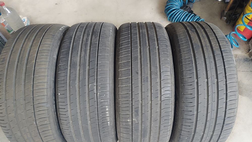 225/45/18 falken