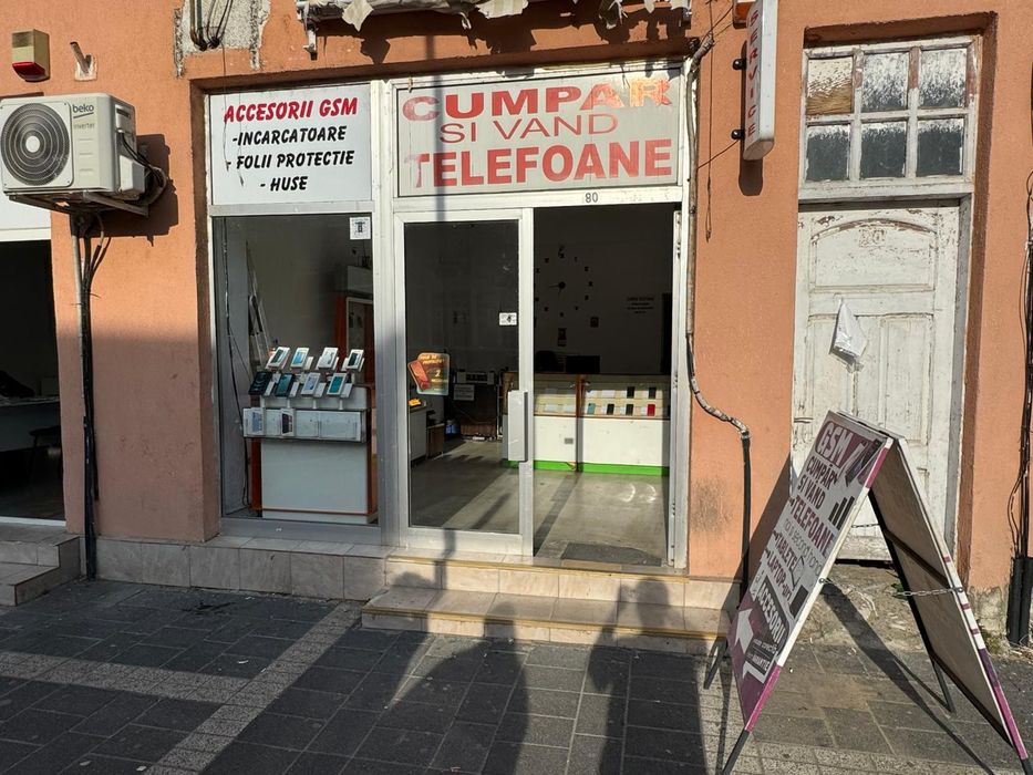 Spatiu comercial Strada Gării Nr 82