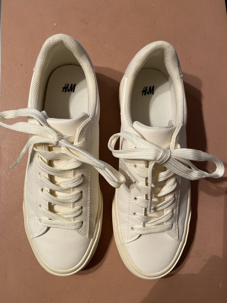 H&M Момичешки кецове НОВИ