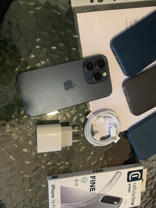 Iphone 15 pro 128 blue titan