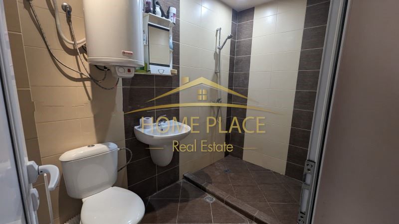 Дава се под наем Тристаен апартамент в Варна, м-т Траката - 80 кв.м за 586.5 € - Снимка #11