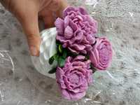 Сапунени цветя в керамична кашпа