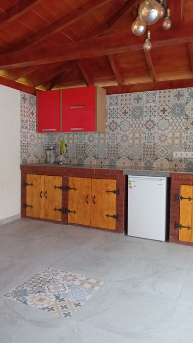 amenajări interioare și exterioare