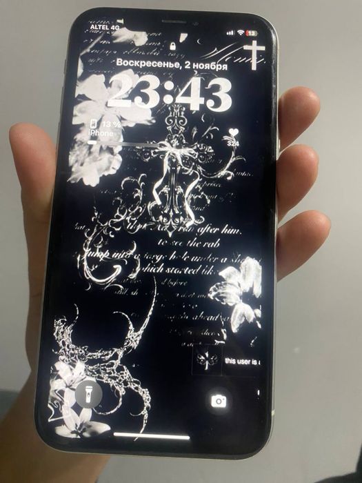 продам айфон xr белый