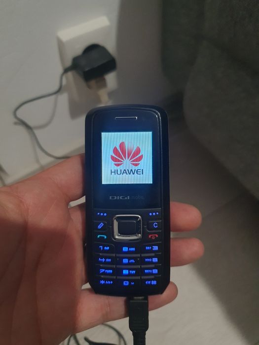 Vând telefon Huawei - Digi mobil