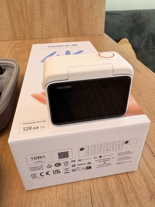 Продавам Action камера Insta360 GO 3S (4K, 128GB)