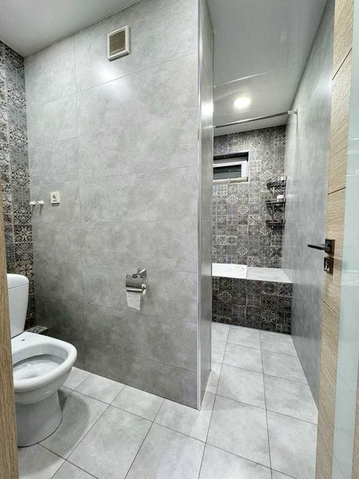 СРОЧНО ПРОДАЖА!2х комнатная квартира,ор.Новомосковская, кафе Вечер США