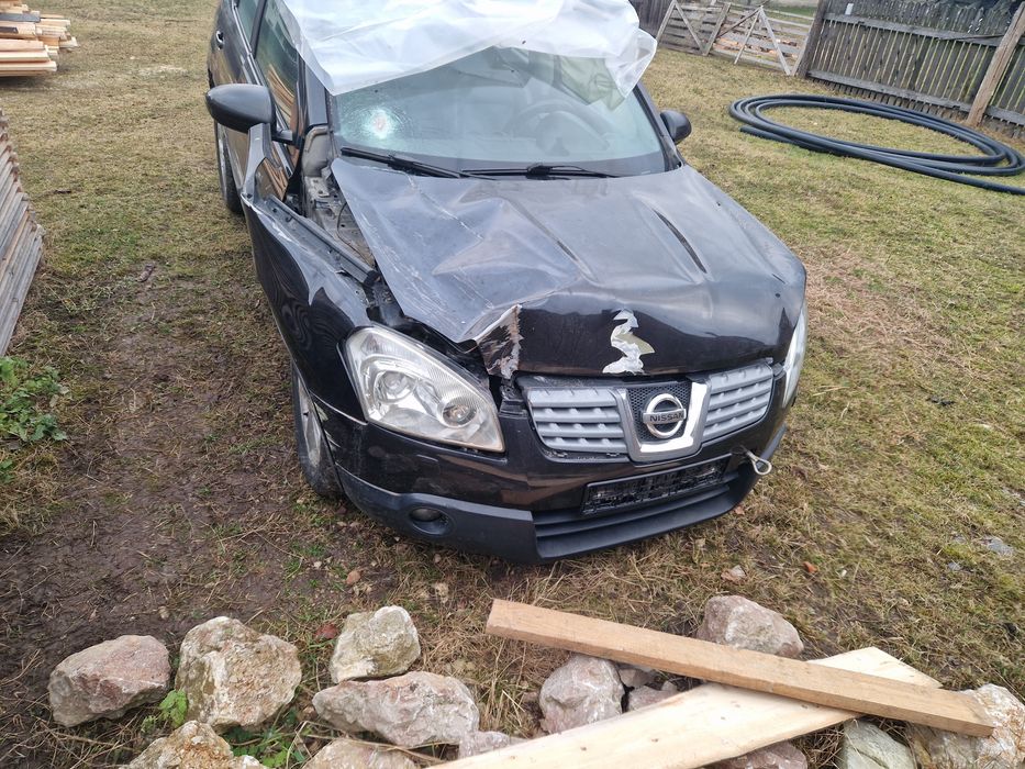 Vând nissan qashqai