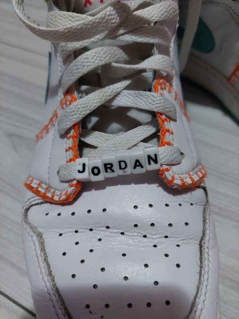 Air Jordan 1 Mid Multi Knit
