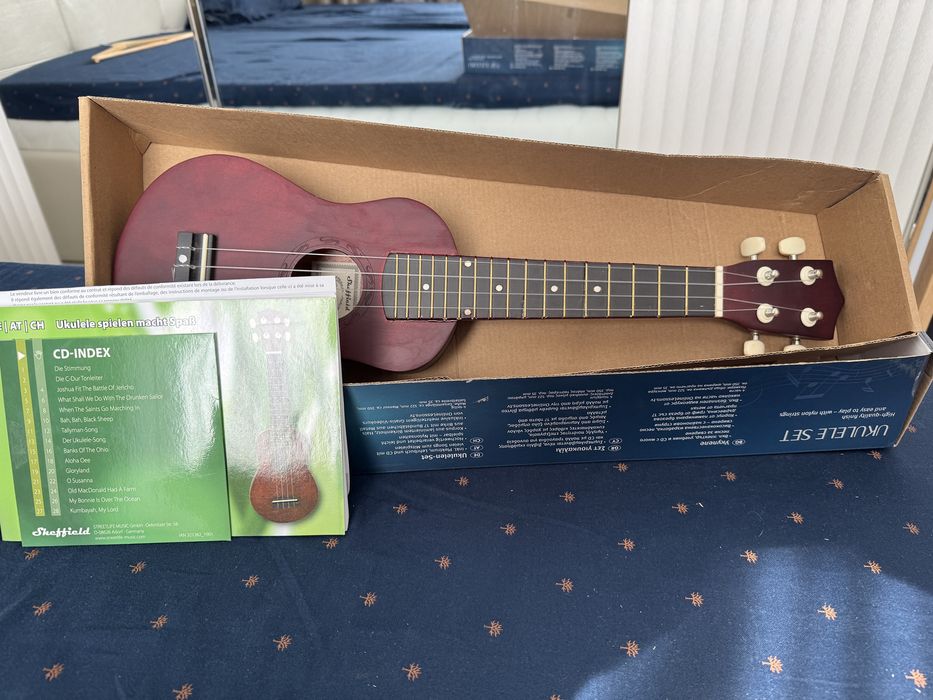 Ukulele 53 cm Sheffield (hand made quality) nou