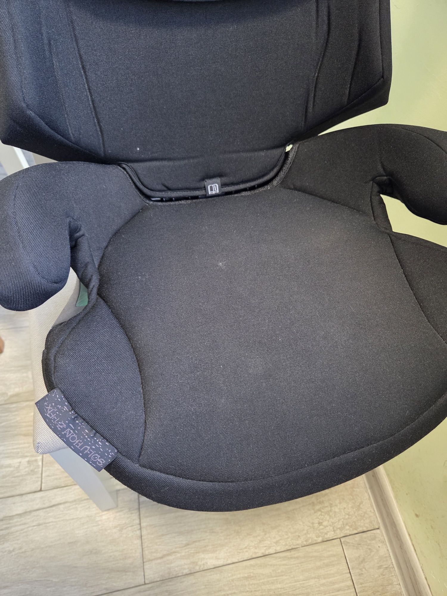 Столче за кола 15-36кг Cybex solution Z i-fix