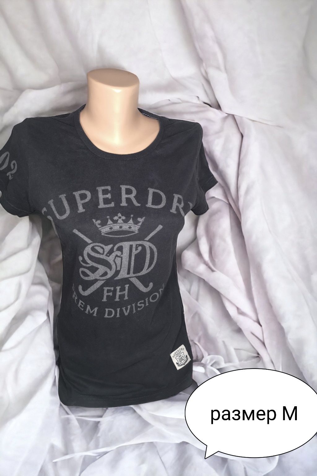 Лот дамски тениски Superdry XS, S и M