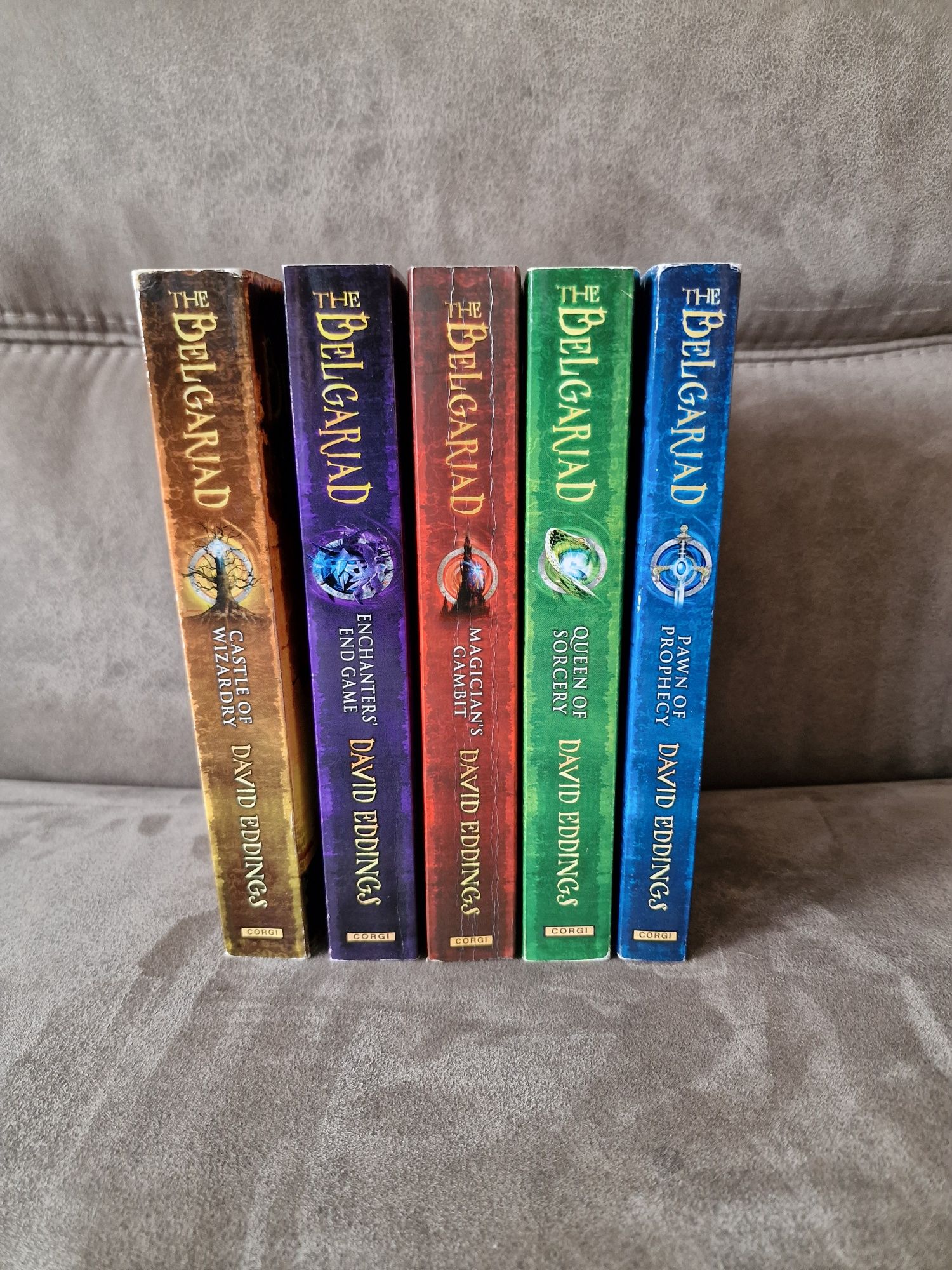Книги на Английски език Narnia , The Nevernight , Harry Potter
