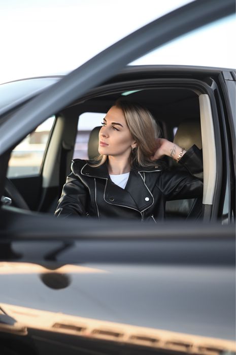 Автоинструктор только женский пол