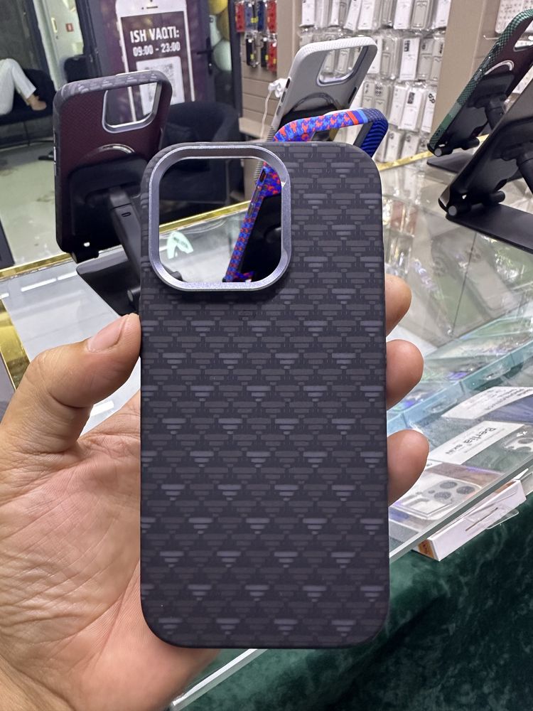 Ip 15,16pro/pro max uchun carbon macsafe chiholar