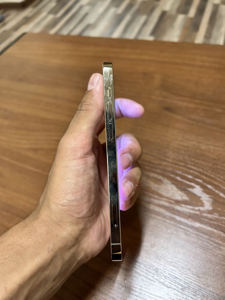 iPhone 12 pro Gold rang Kha region