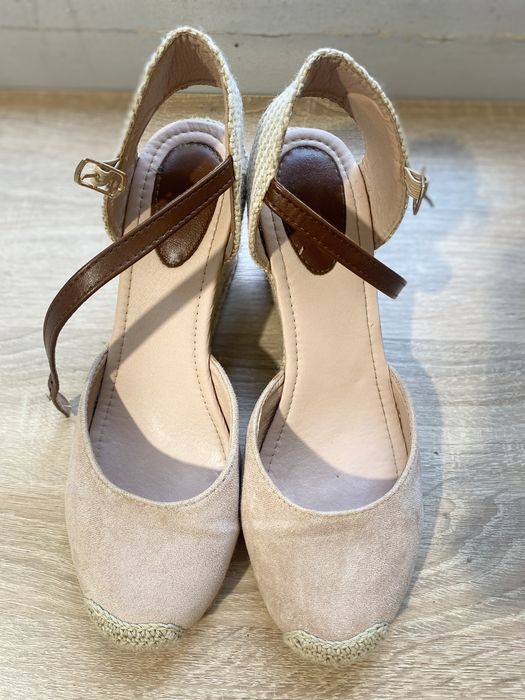 Espadrile sandale  roz prafuit , marimea 39