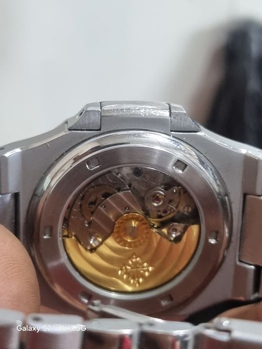Часы "Patek Philippe Nautilus"
