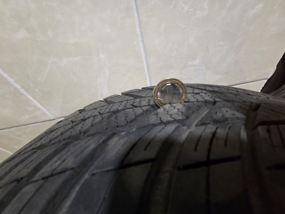 Nexen всесезонни 215/55/17