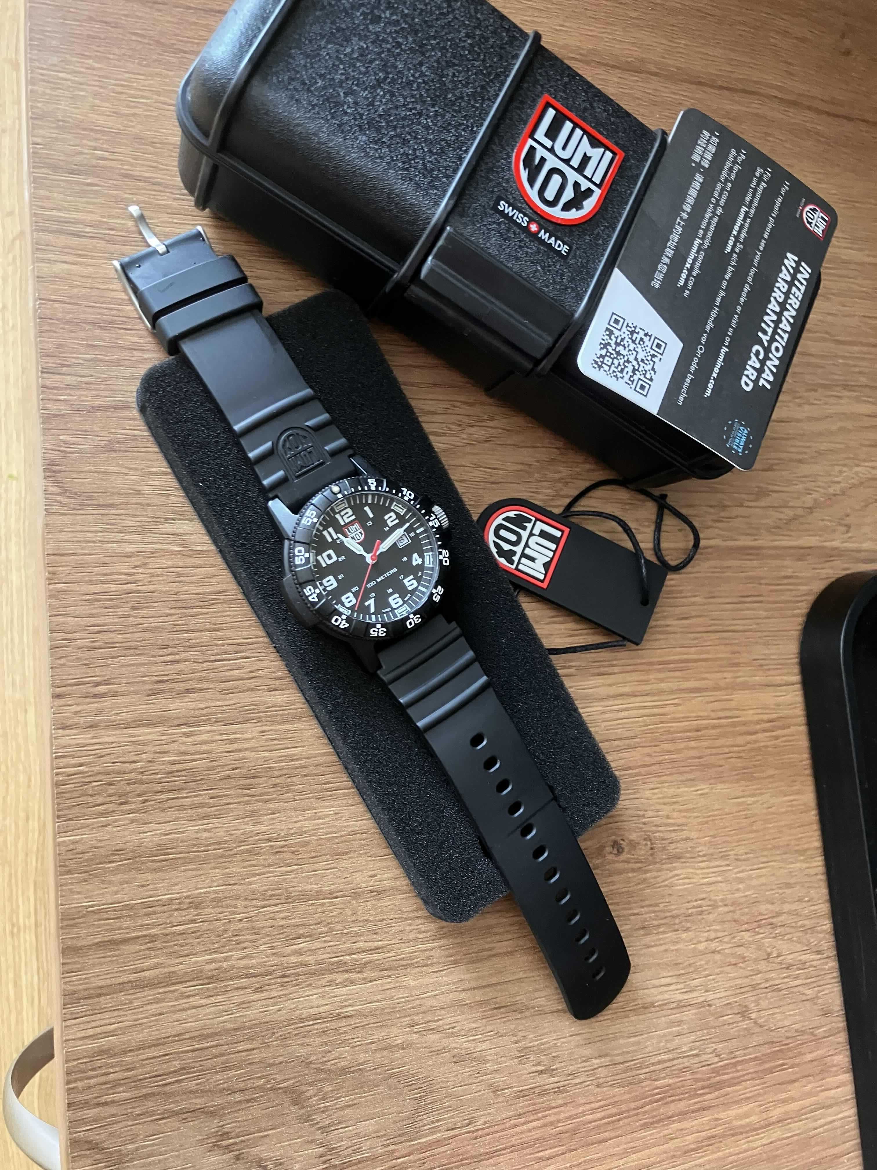 Luminox SEA Turtle Giant 44mm , Часовник в отлично състояние!