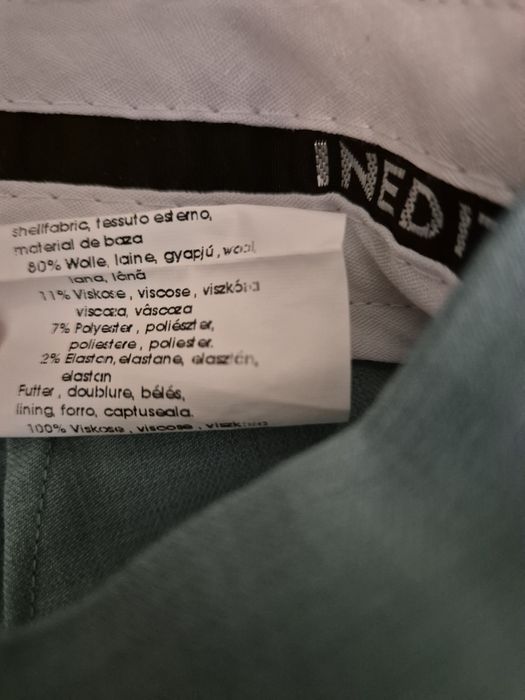 Vand costum de ocazie