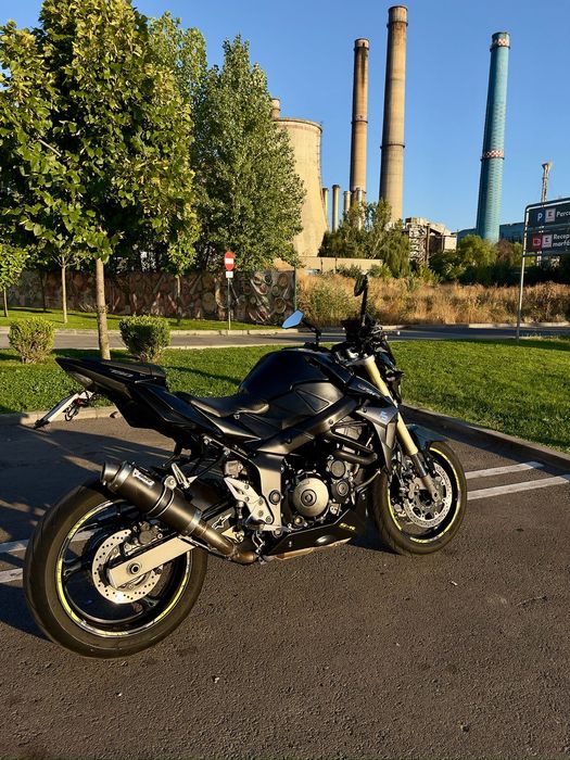 Suzuki Gsr 750 2012