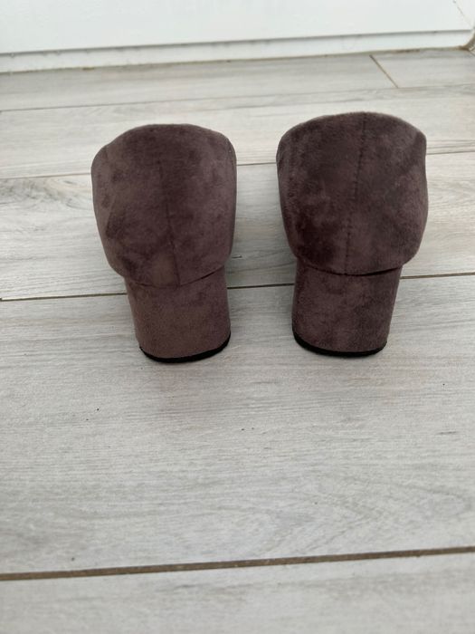 Дамски обувки на ток