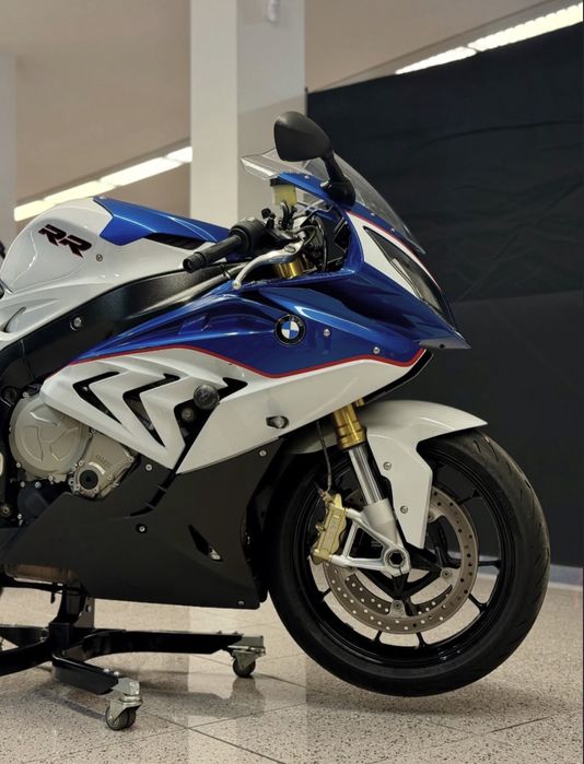 Спортбайк BMW S1000RR