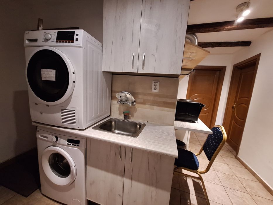 Дава се под наем Ателие в София, Център - 32 кв.м за 255 € - Снимка #4