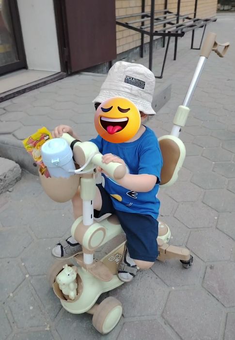 Самокат с родительской ручкой