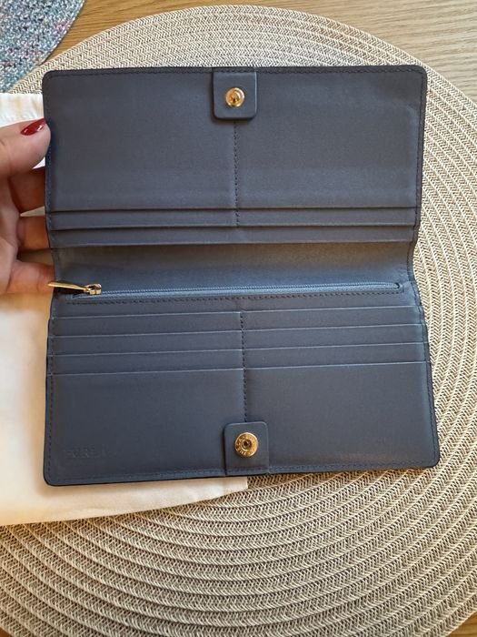 Дамски портфейл Furla