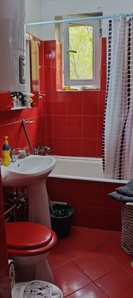 Apartament 2 dec, Rovine, mobilat și utilat