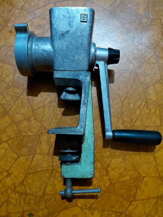 Мясорубка СССР, в отличном состоянии