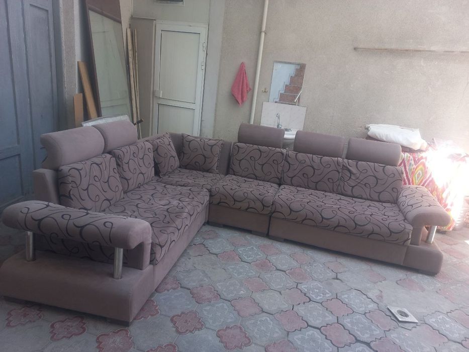 Продам гостиный угалок