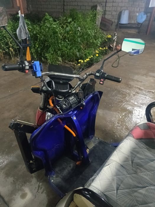 Срочно продаю электроскутер.