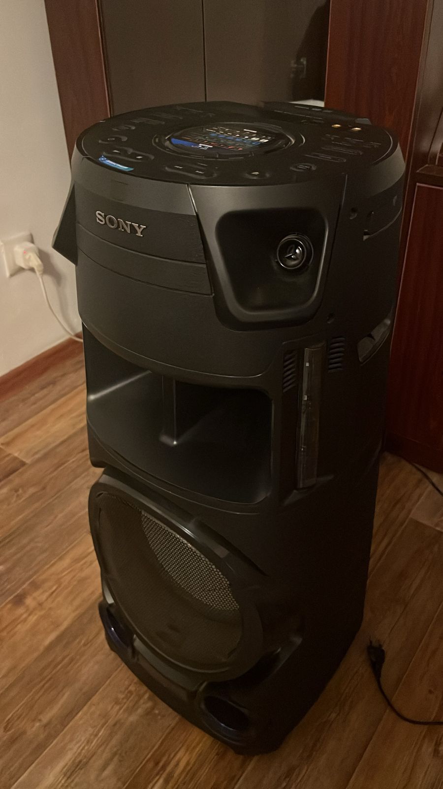 •Продажа колонки "Sony"