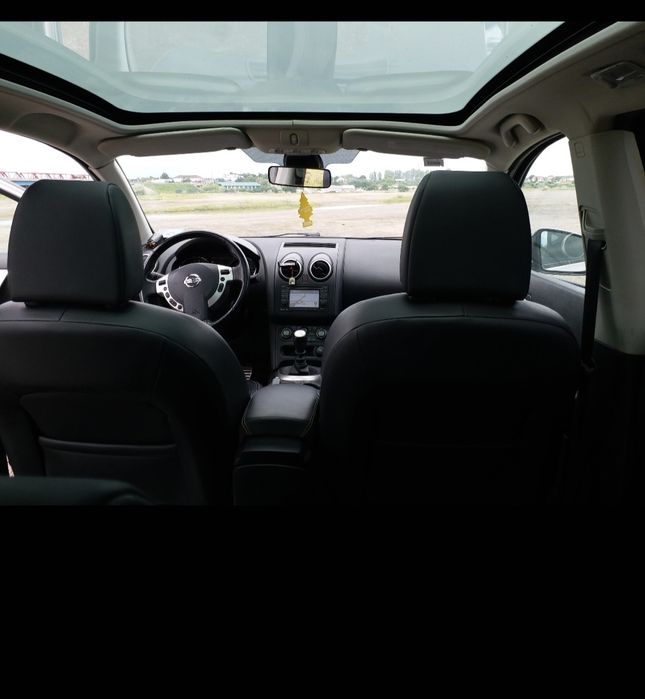 Vând Nissan Qashqai Tekna, an 2012