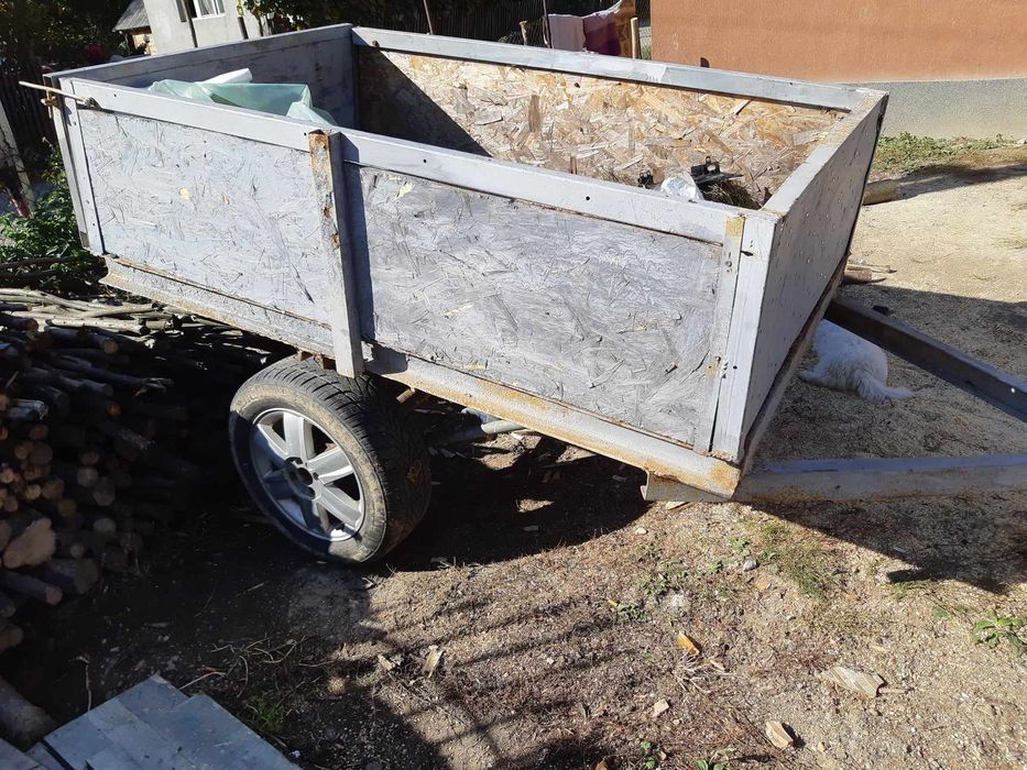 Lemorca de vìnzare dupa tractor Sau Masina.