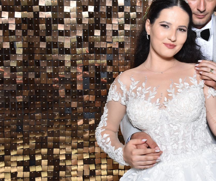 Vand rochie de mireasa