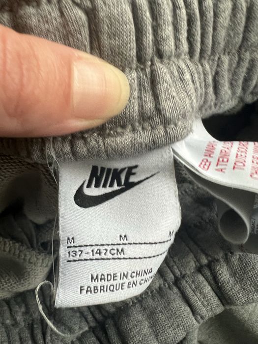 Долнище Nike 137-147