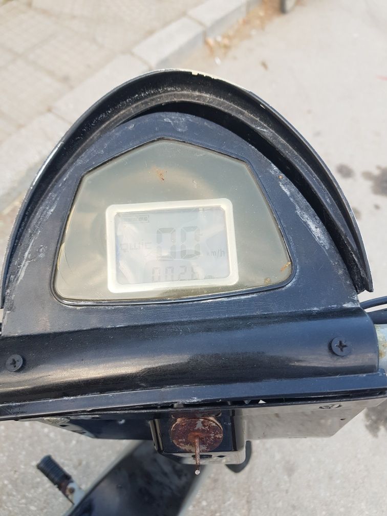 Продавам електрически мотор