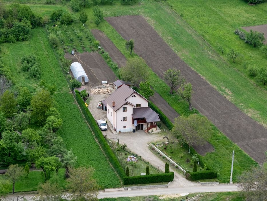 Servicii profesionale de FOTO/VIDEO IMOBILIAR cu DRONA