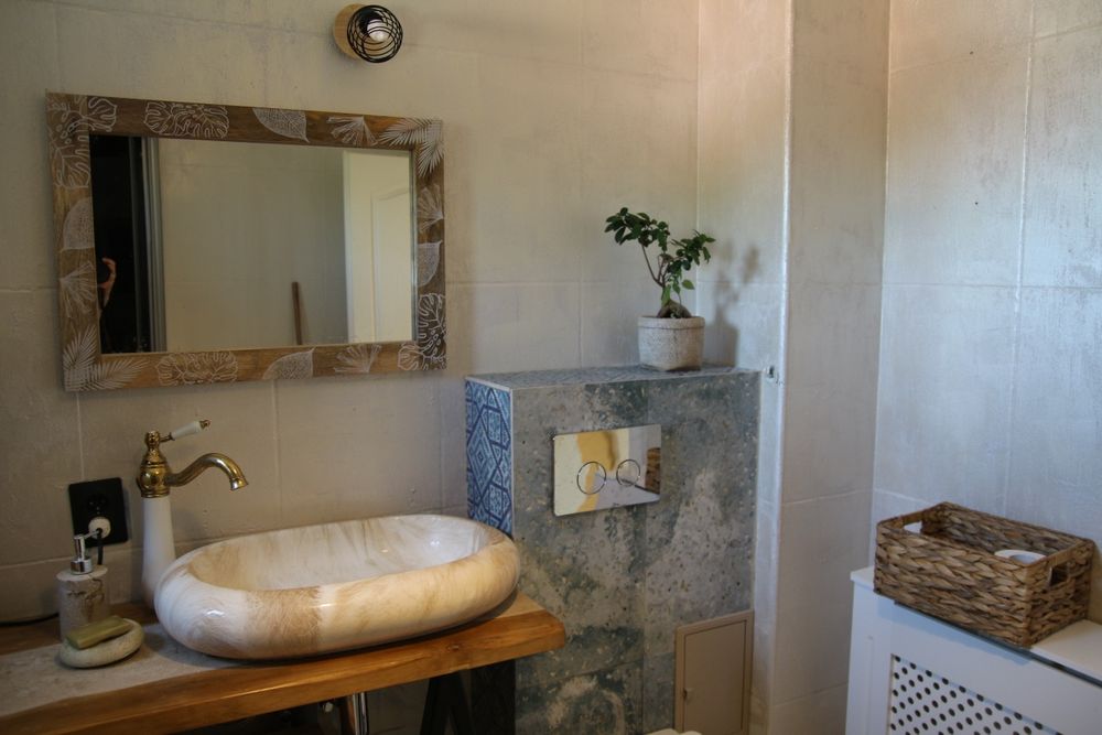 Inchiriez spatiu multifunctional/ casa familie Deusu, Chinteni 90mp